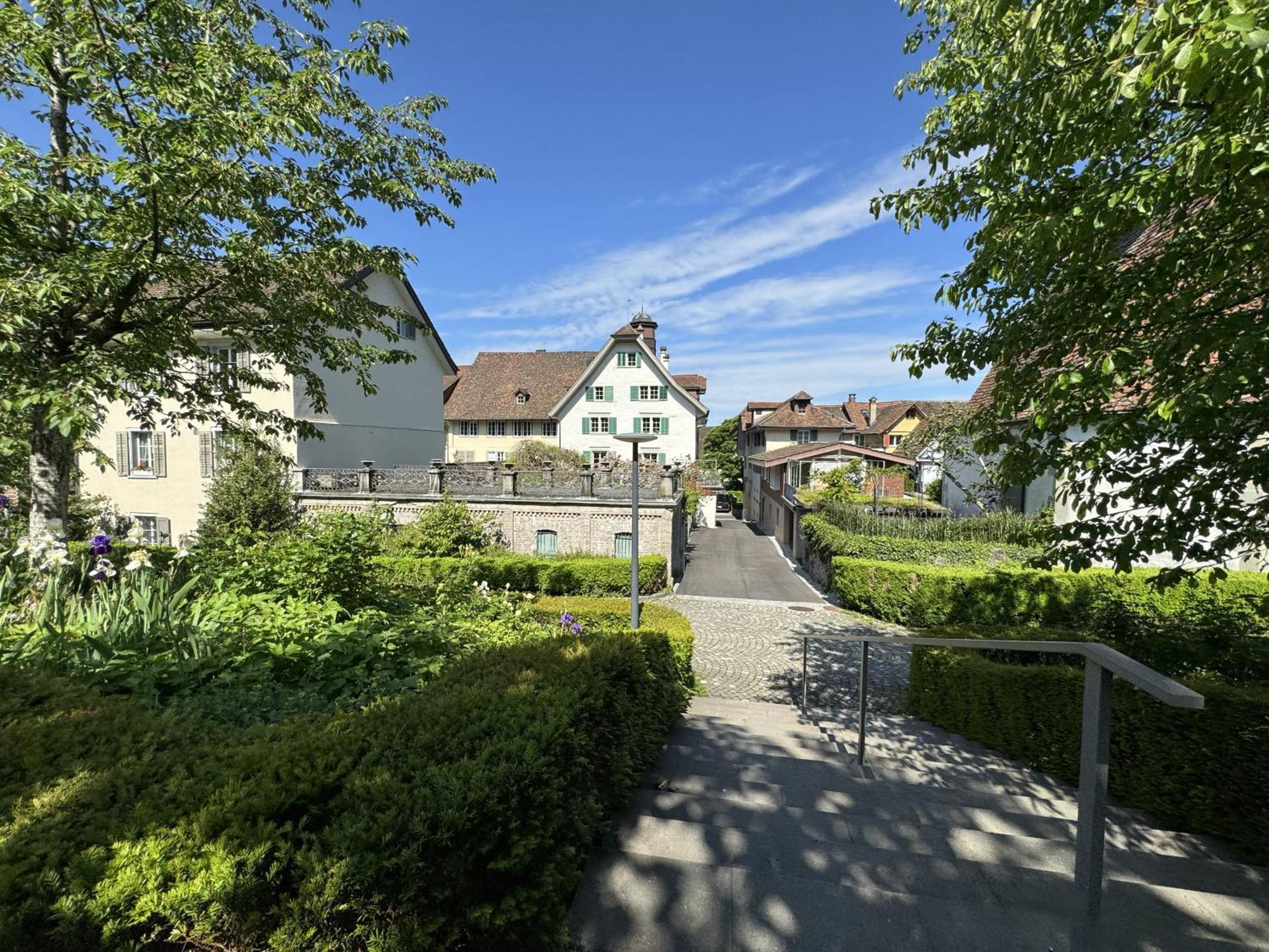 Ariser - Zug Unique Apartment In Historic 15Th Century Building Exterior photo